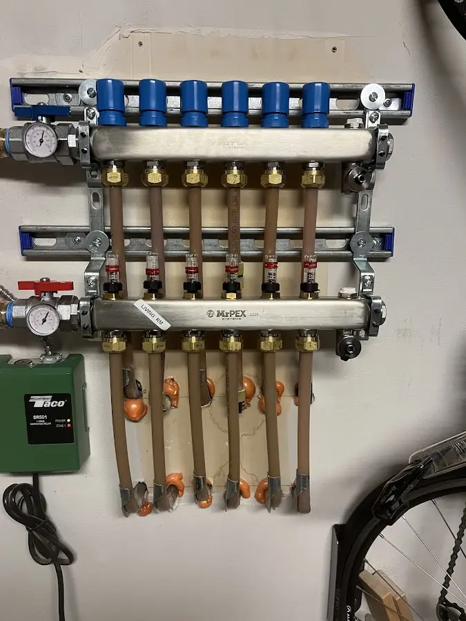 Plumber performing Sink Repair at a residential property in Palos Verdes Estates